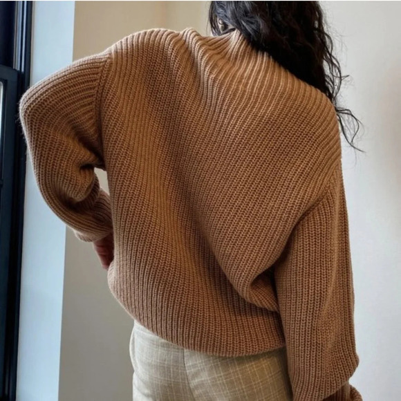 ARITZIA WILFRED Montpellier Waist Sweater Wool Crop XXS - Picture 3 of 11